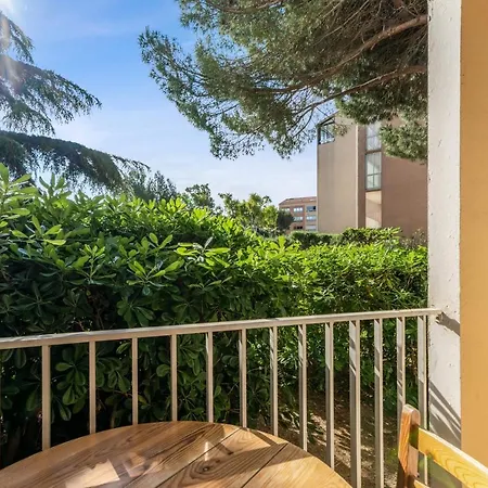 Apartment Nice Studio With Terrace 3 Min From The Beach In Six-fours - Welkeys Six-Fours-les-Plages